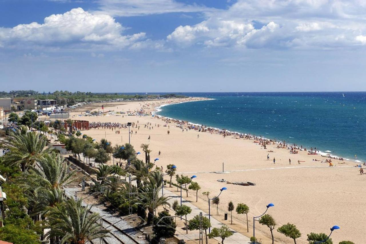 Apartamento Centro , Playa Costa Brava Y Barcelona Malgrat de Mar Bagian luar foto
